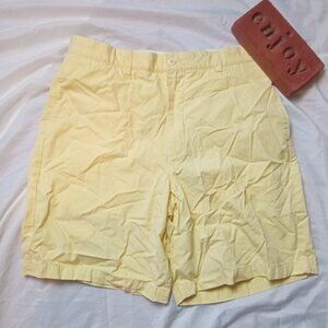 Vineyard Vines Links Yellow Mens Shorts Size 34